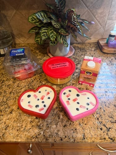 Customer photo review of FreezHeart - Durable Heart Enrichment Chew