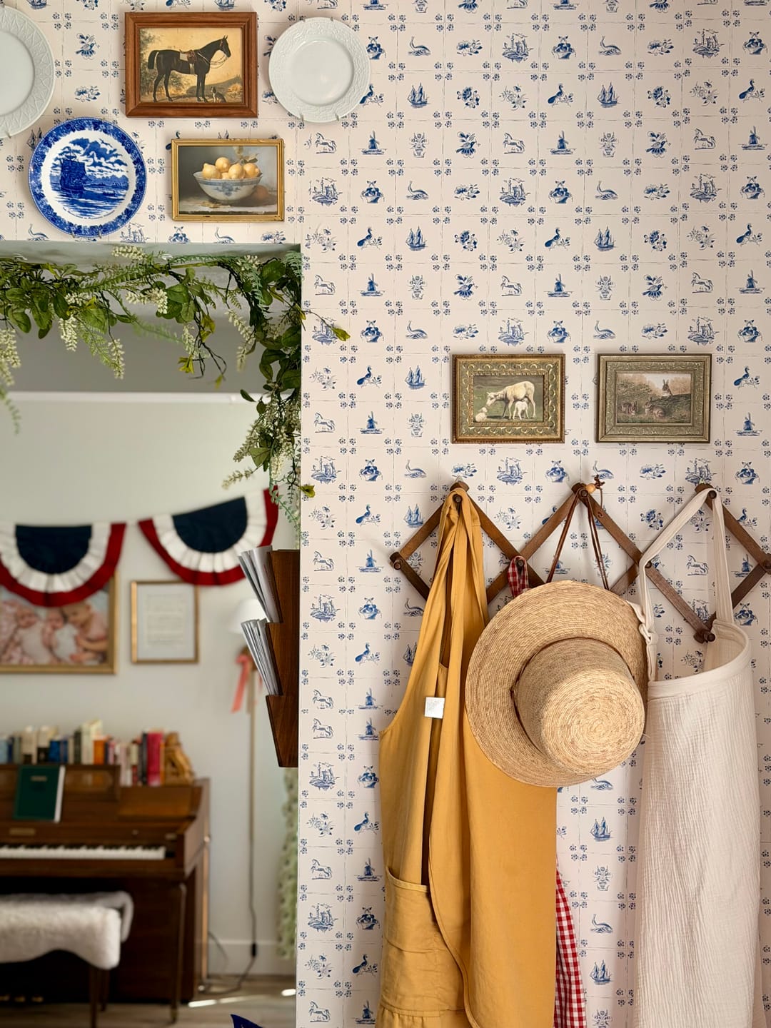 Customer photo review of Fitz Wallpaper by House of Haricot