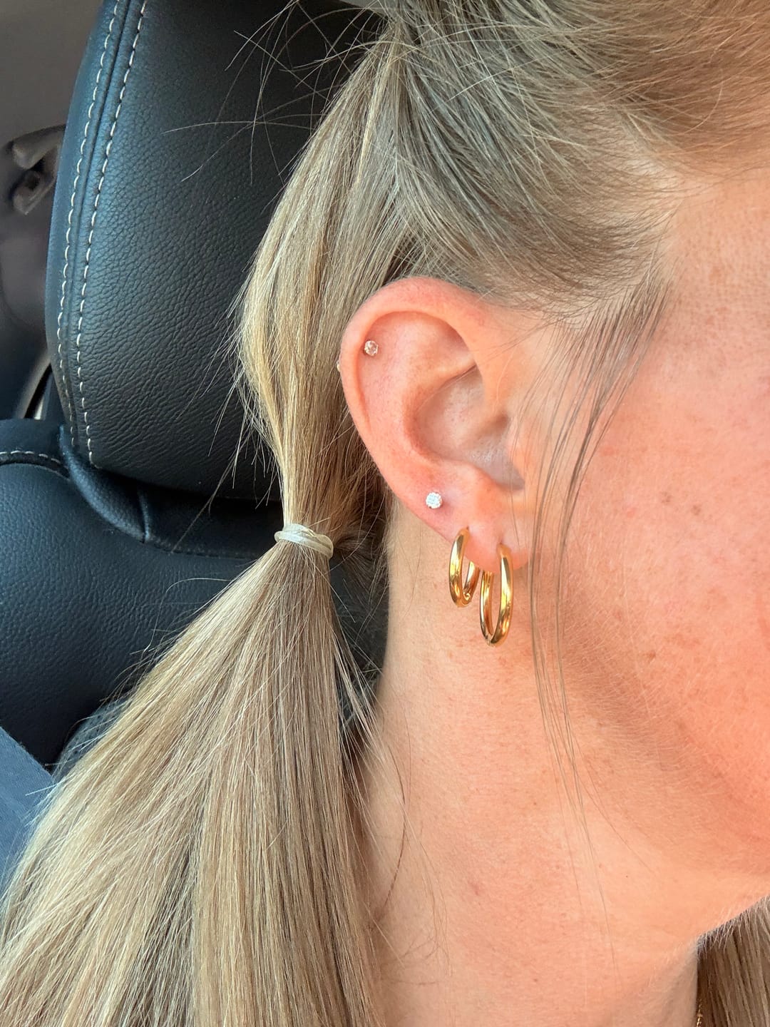 Customer photo review of Triple Hoop Earrings Set