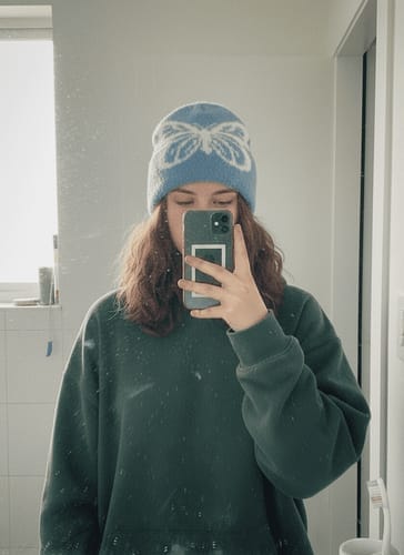Customer photo review of Zip Hoodie "Aroma"