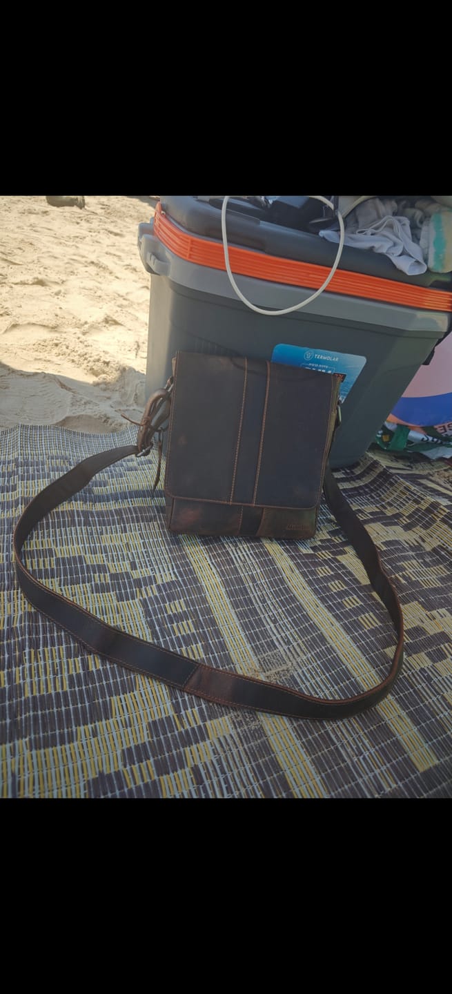 Customer photo review of Everyday Commuter Side Bag