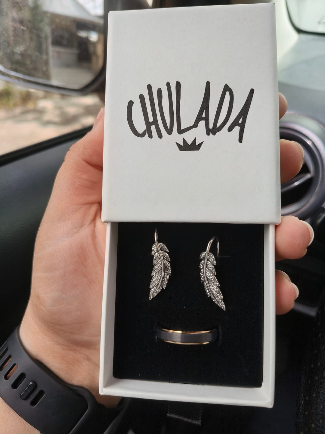 Customer photo review of Aretes Brillo y Plumas - Plata .925