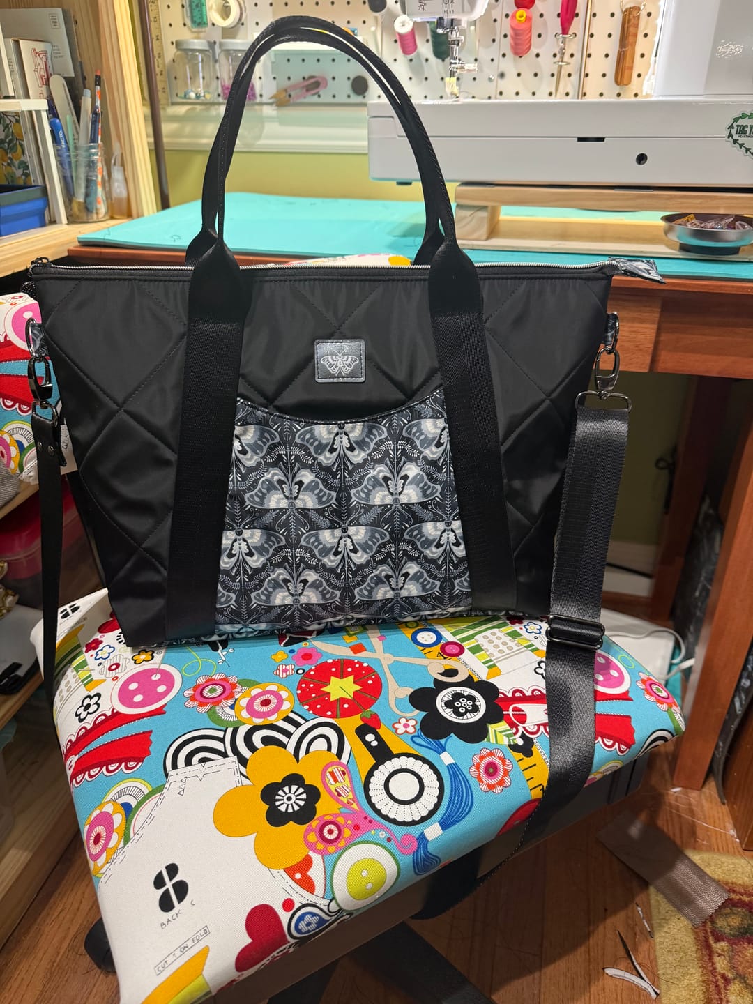 Customer photo review of Arrow Hydraulic Sewing Chair