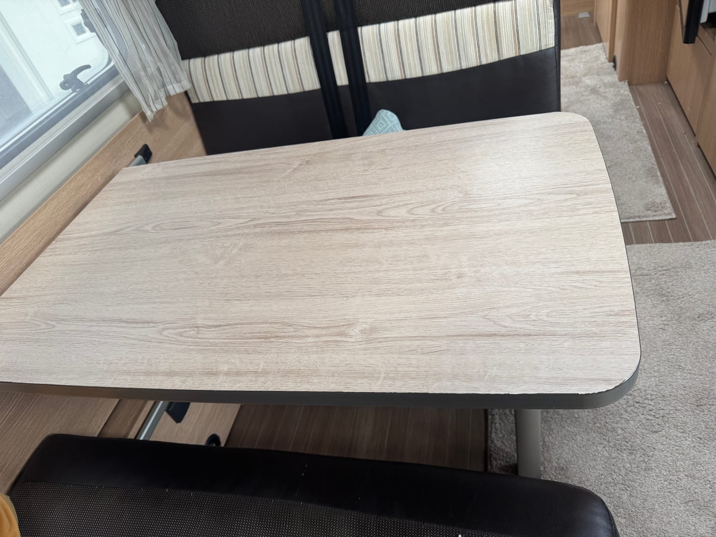 Customer photo review of Oak minimal kontaktplast