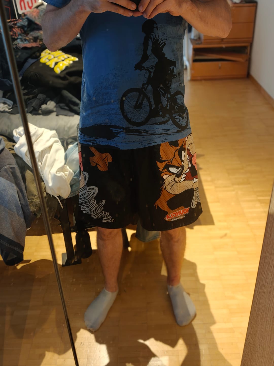 Customer photo review of 1098 - Looney Tunes Basketball Shorts