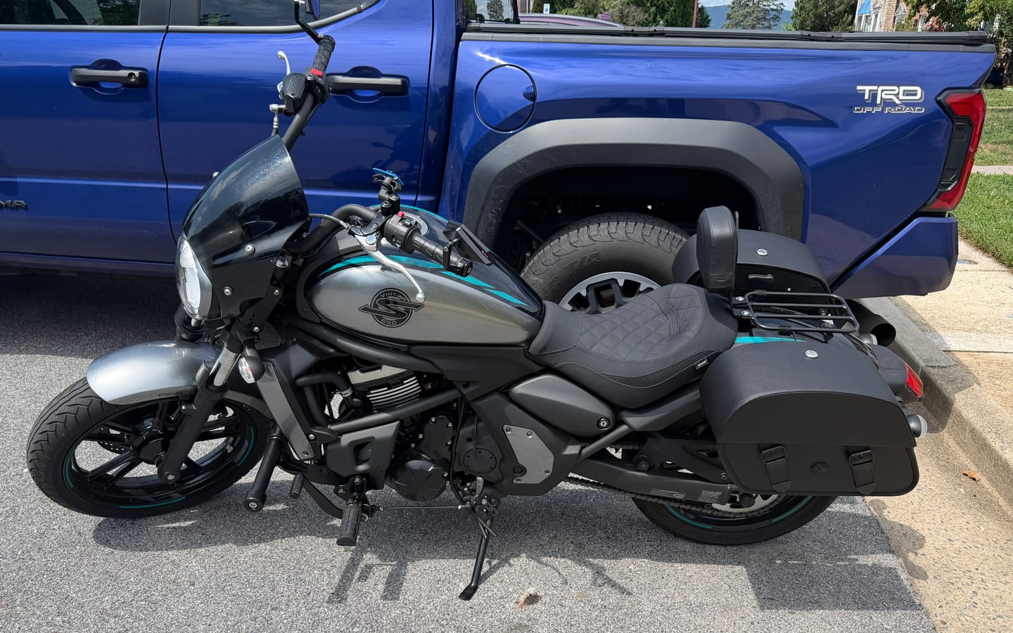 Customer photo review of 28L - Baelor Medium Quick Mount Kawasaki Vulcan S VN650 Motorcycle Saddlebags