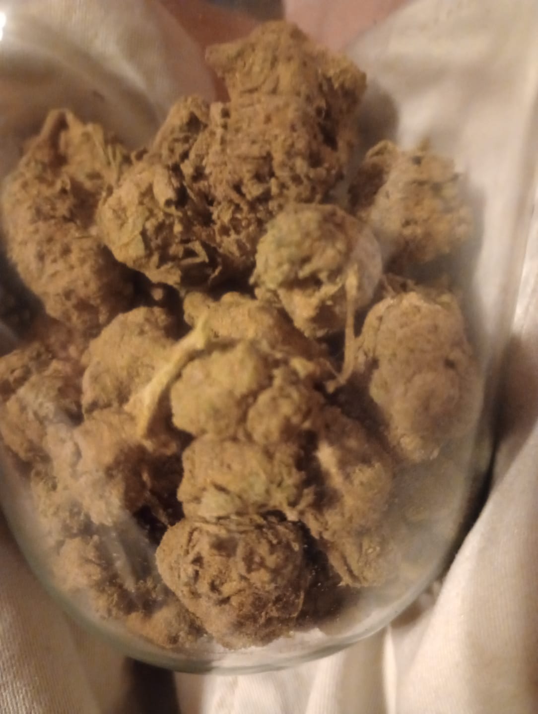Customer photo review of Moonrocks 28 Grams