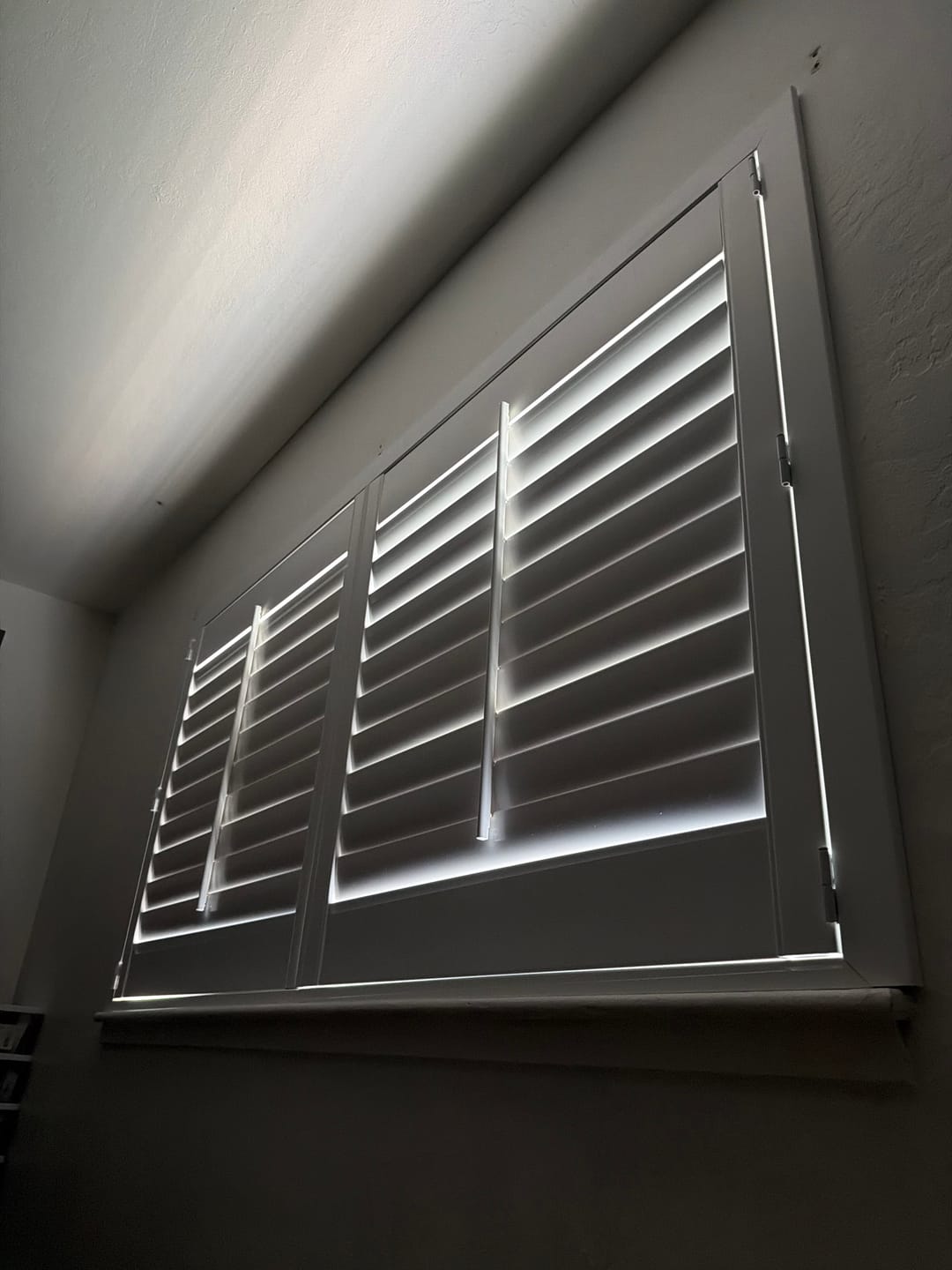 Customer photo review of Hybrid Wood Plantation Shutter