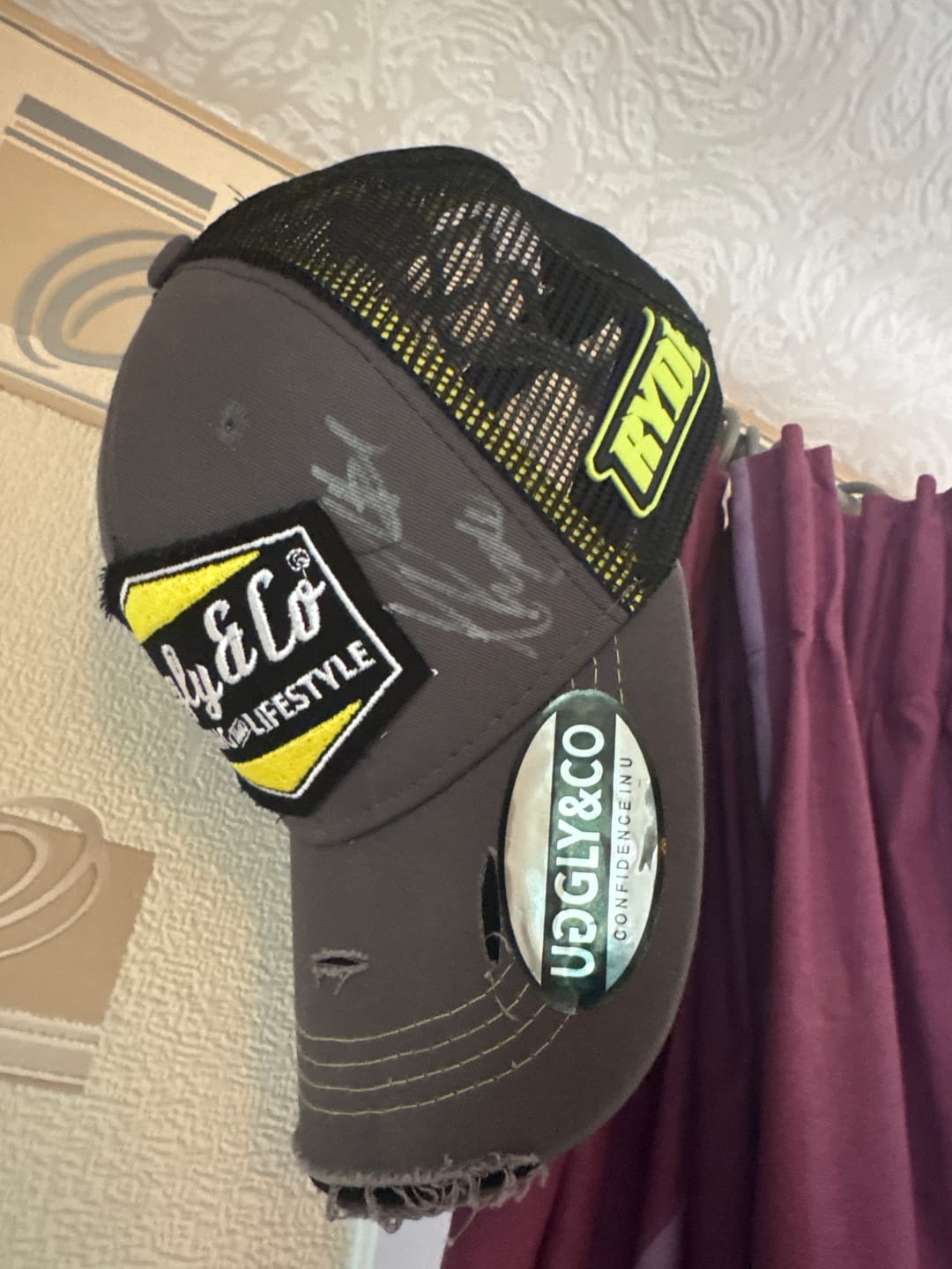 Customer photo review of Dark Grey Diamond Trucker Hat x Kyle Ryde #1