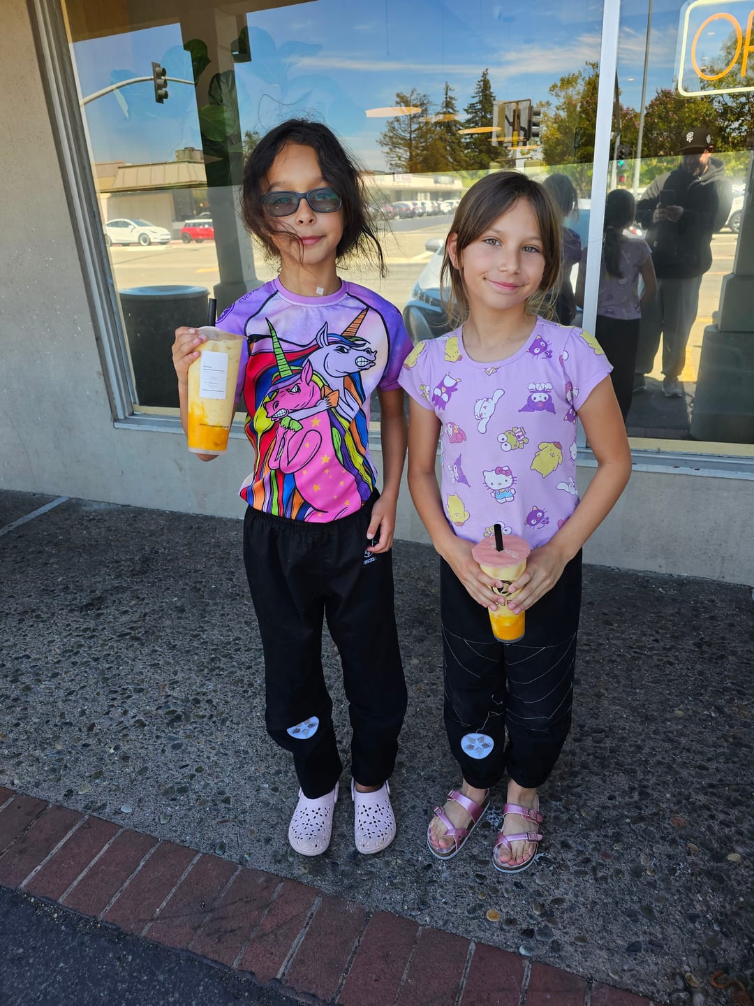 Customer photo review of Unichoke Kids BJJ Rash Guard
