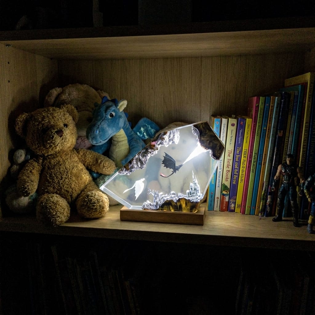 Customer photo review of Dragon Glow - El Yapımı LED Reçine Gece Lambası