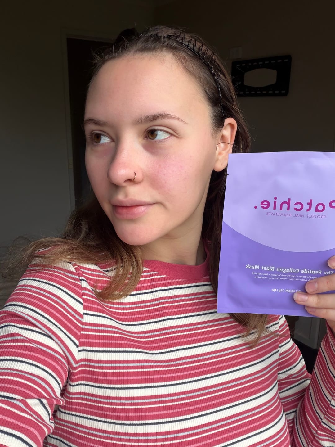 Customer photo review of All In One Korean Colour-Changing Glass Mask