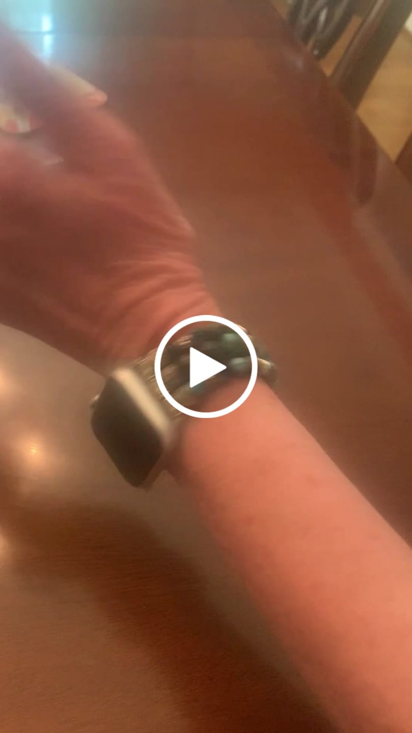 Customer video review of 46mm Apple Watch Strap