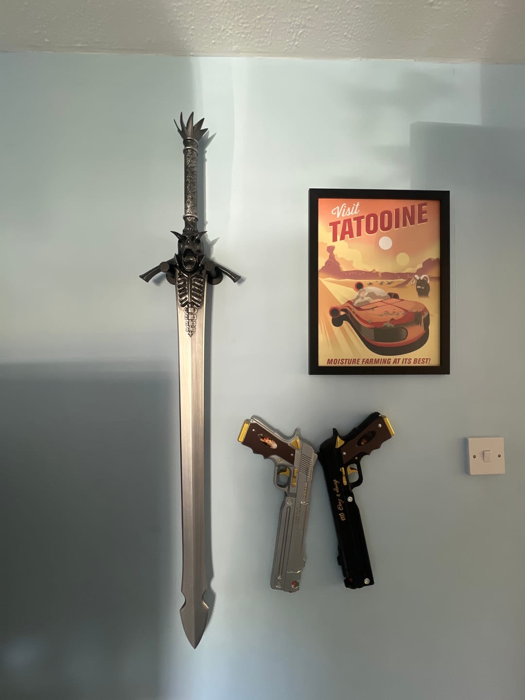 Customer photo review of Devil May Cry 5 Dante's Rebellion V3 Foam Sword