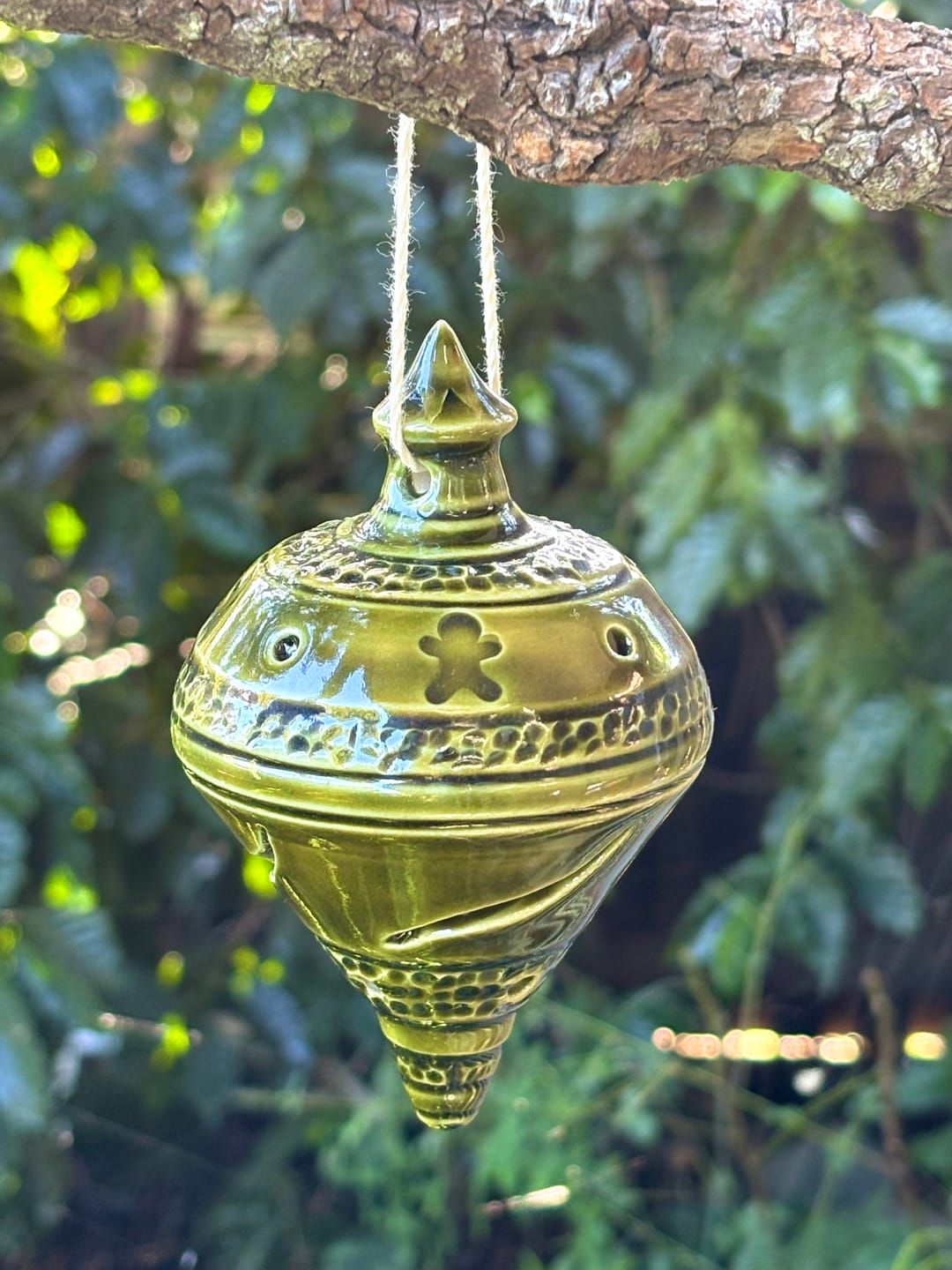 Customer photo review of Abbots Moss Green Midfire Brushable Glaze