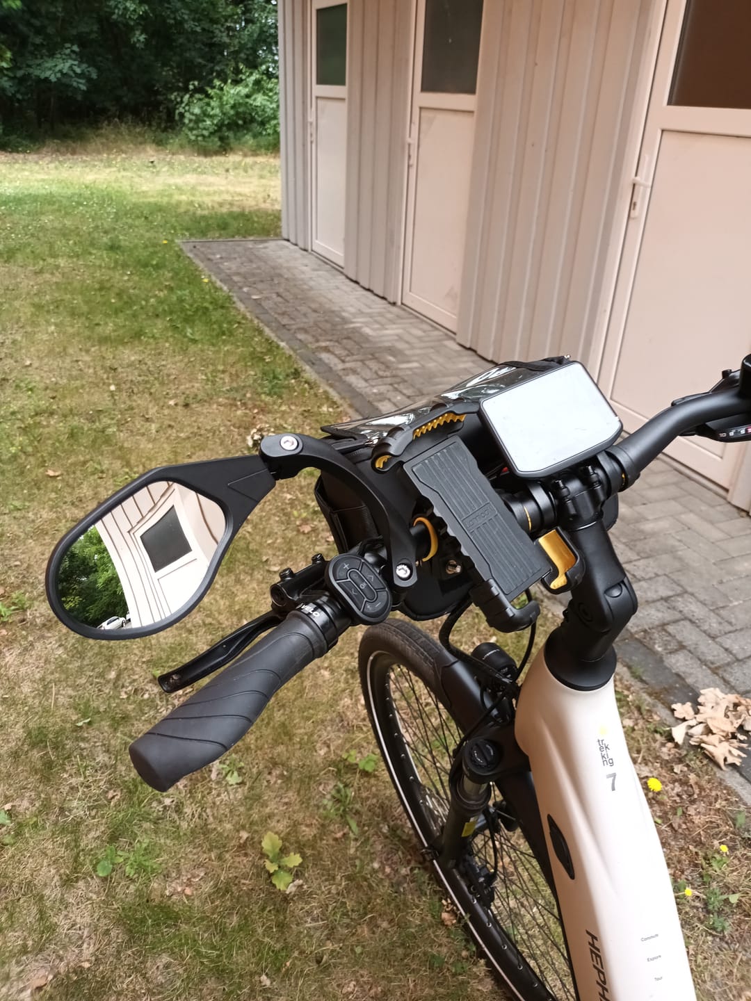 Customer photo review of XLC Bicycle mirror MR-K11 - outer clamping, left