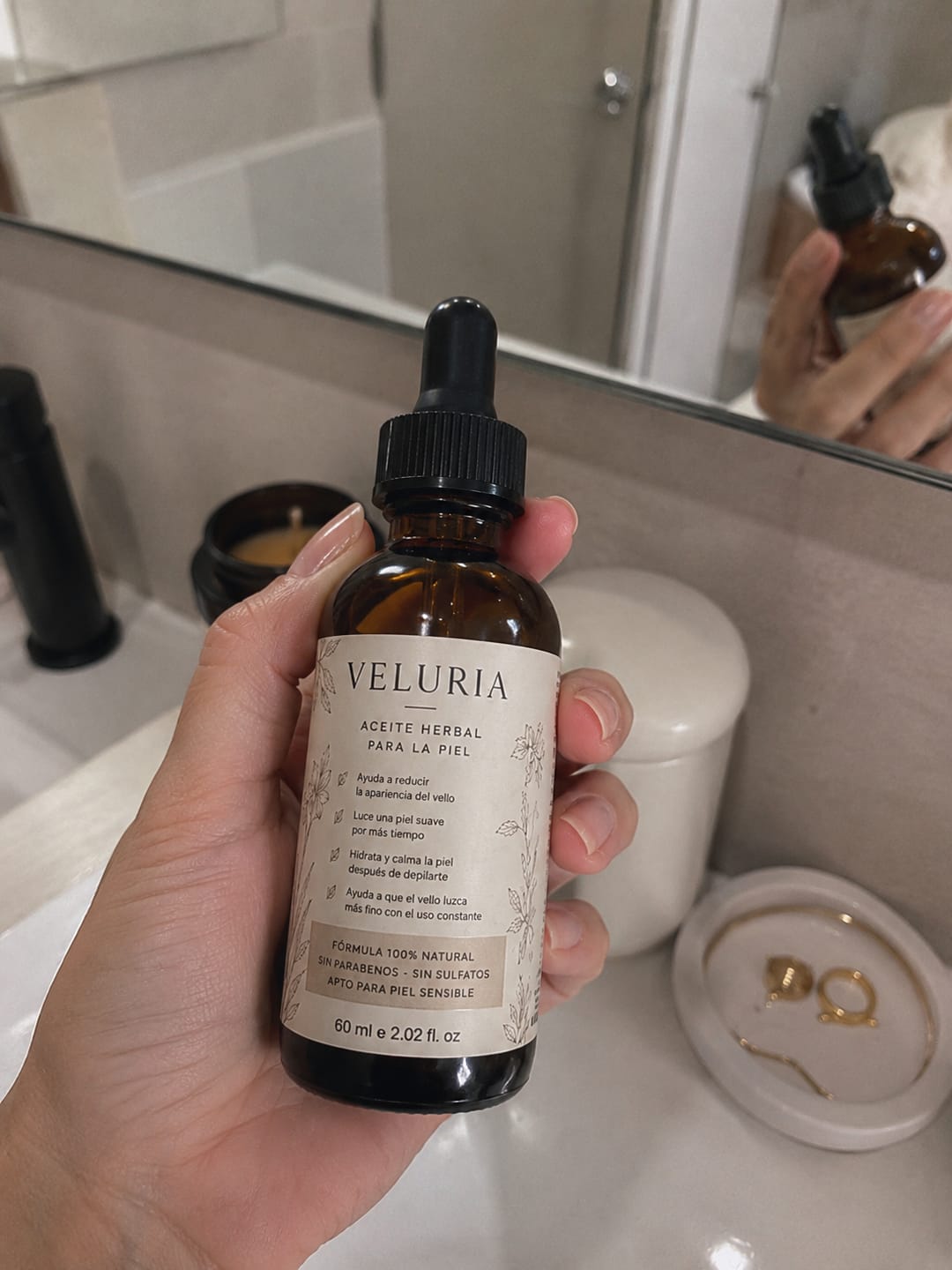 Customer photo review of Aceite Reductor de Vello Facial — Fórmula 100% Natural