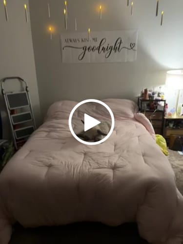 Customer video review of MarshMellow Comforter