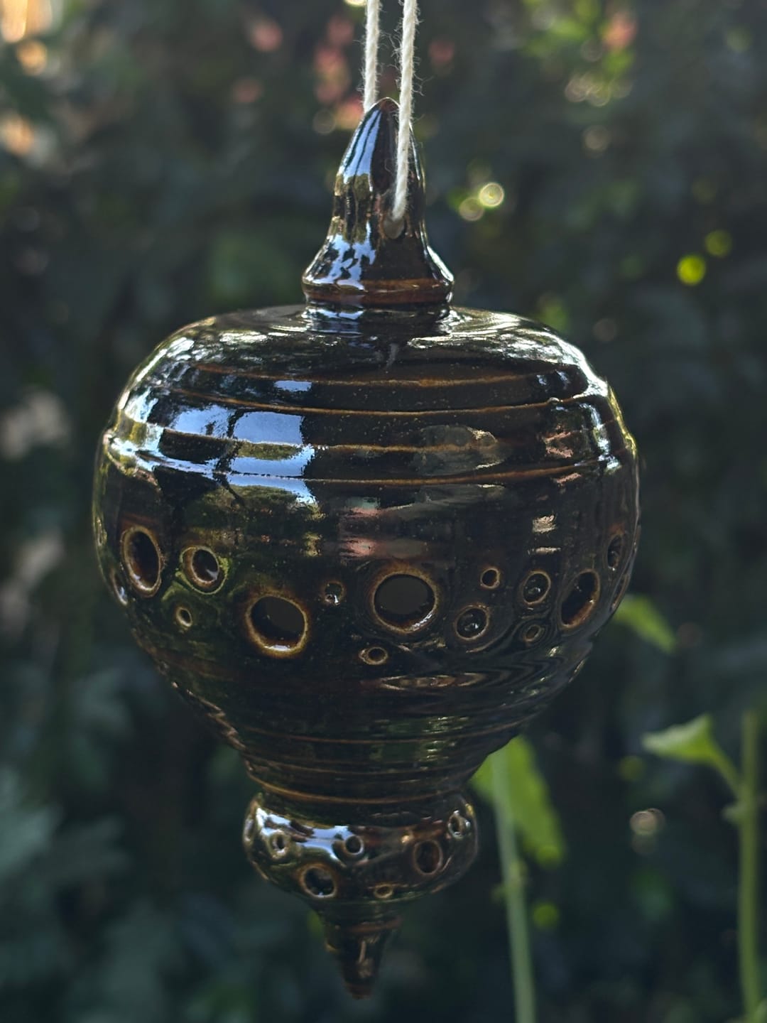 Customer photo review of Abbots Gold Dust Midfire Brushable Glaze