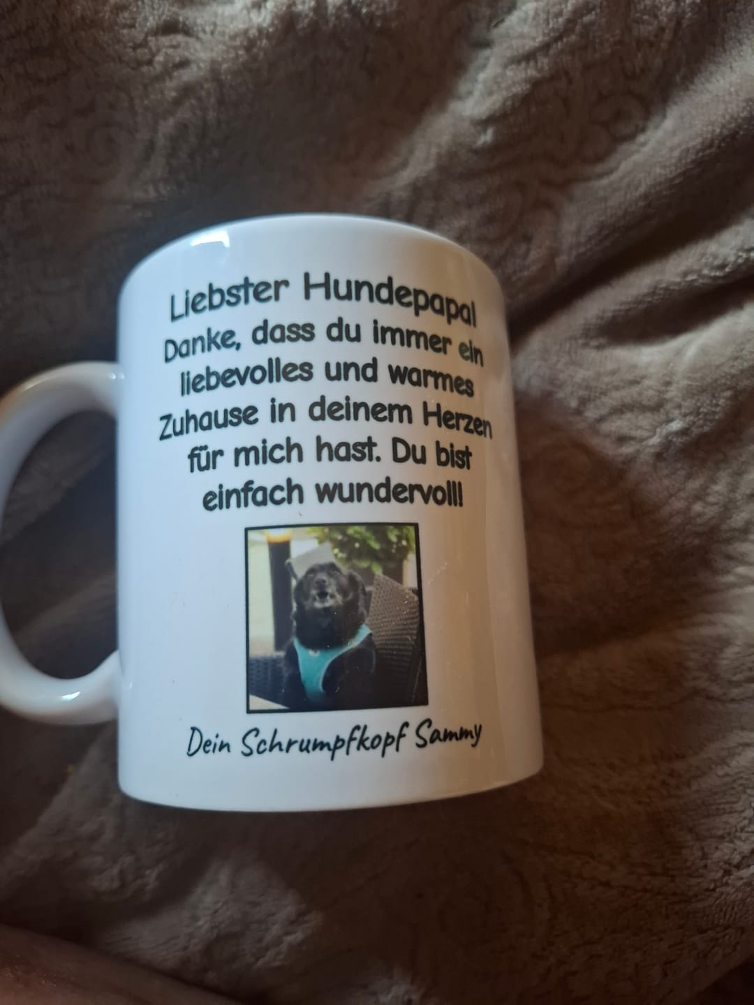 Customer photo review of Personalisierte Tasse - Liebe Hundemama
