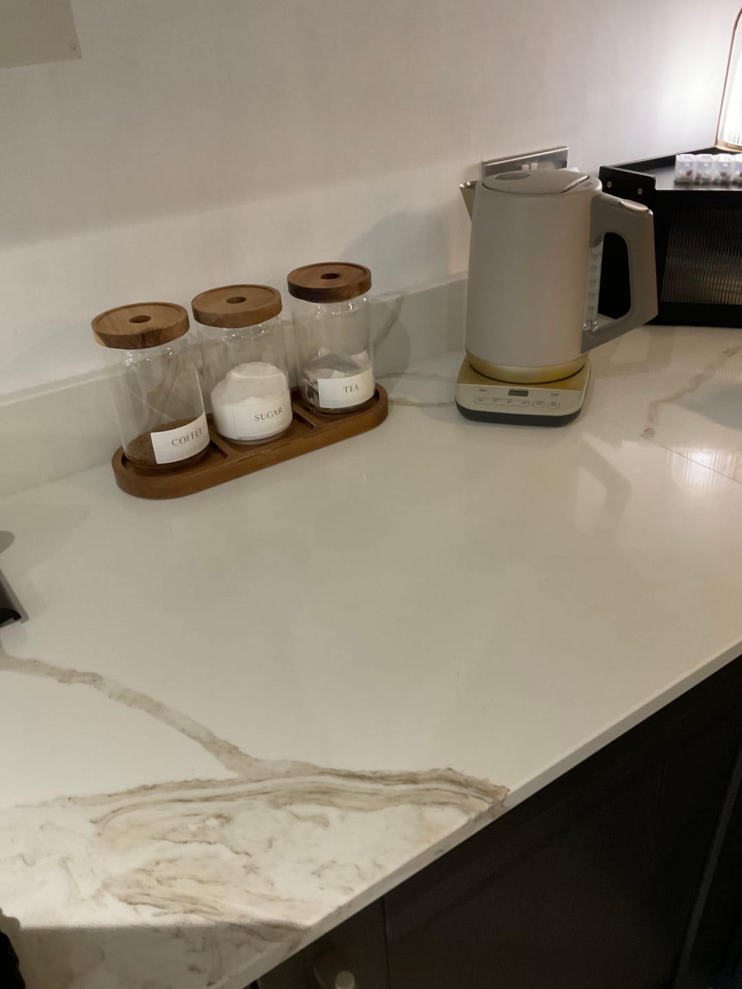 Customer photo review of Set of 3 Acacia Glass Jars Tea, Coffee and Sugar 750 ML & Rectangle Tray [LABEL SLIM]