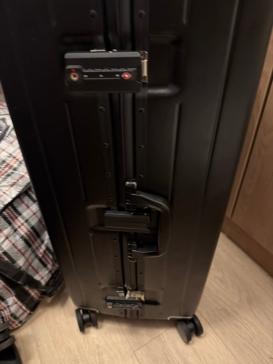 Customer photo review of JLY UrbanNomad - Dual Set Suitcases