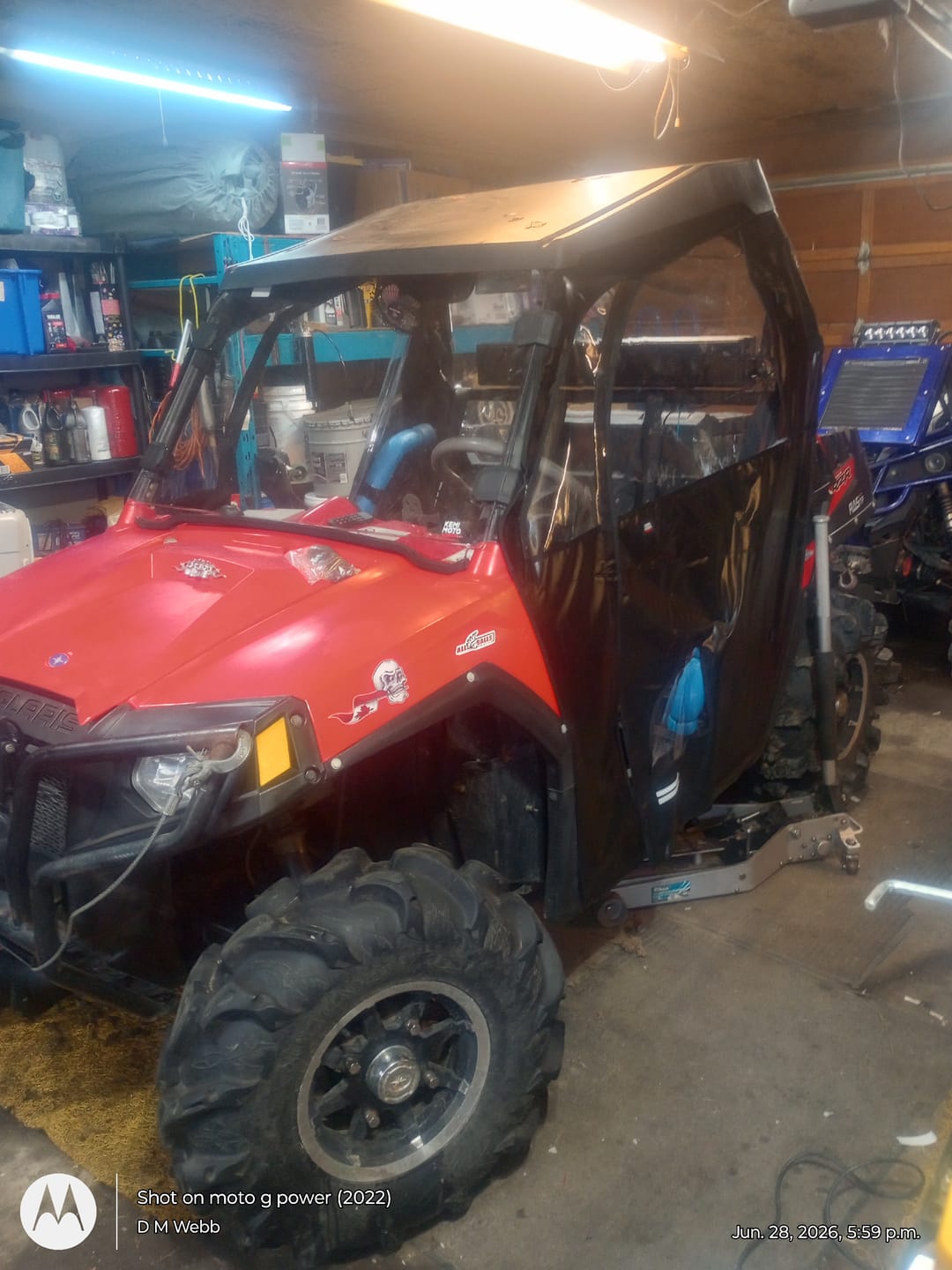 Customer photo review of UTV Full Windshield for Polaris RZR 800 / S 800/4 800, XP 900/4 900, RZR 570