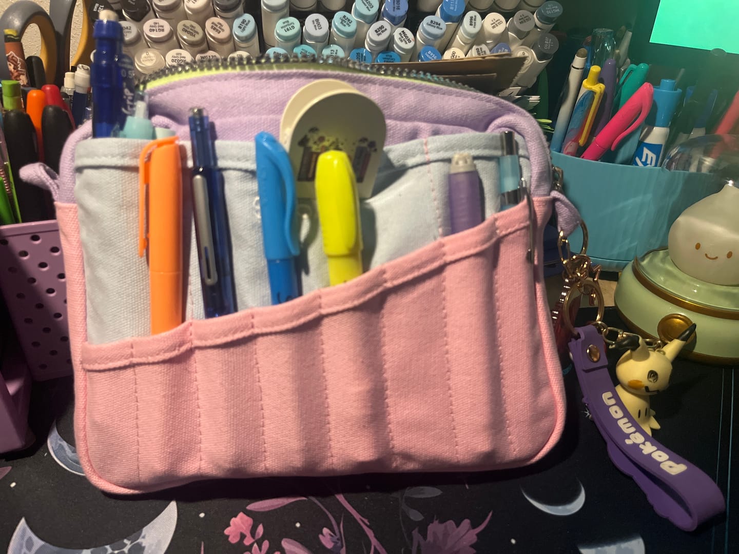 Customer photo review of Soolla® Studio Pouch, 80's Windbreaker