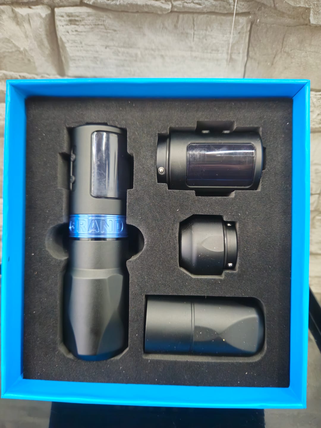 Customer photo review of EMALLA Grand G5 Wireless Tattoo Pen Machine