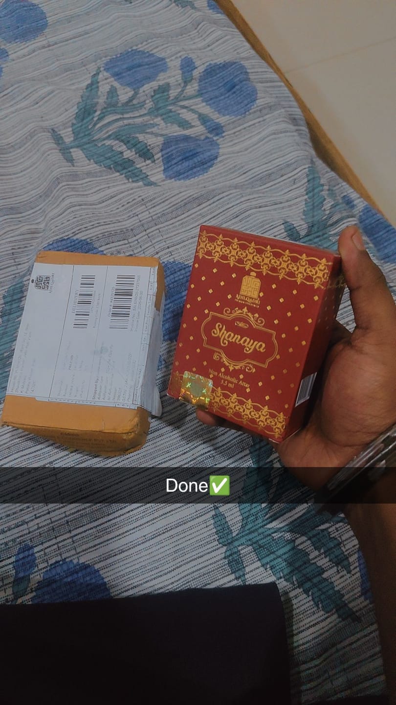 Customer photo review of Shanaya Luxury Attar Perfume