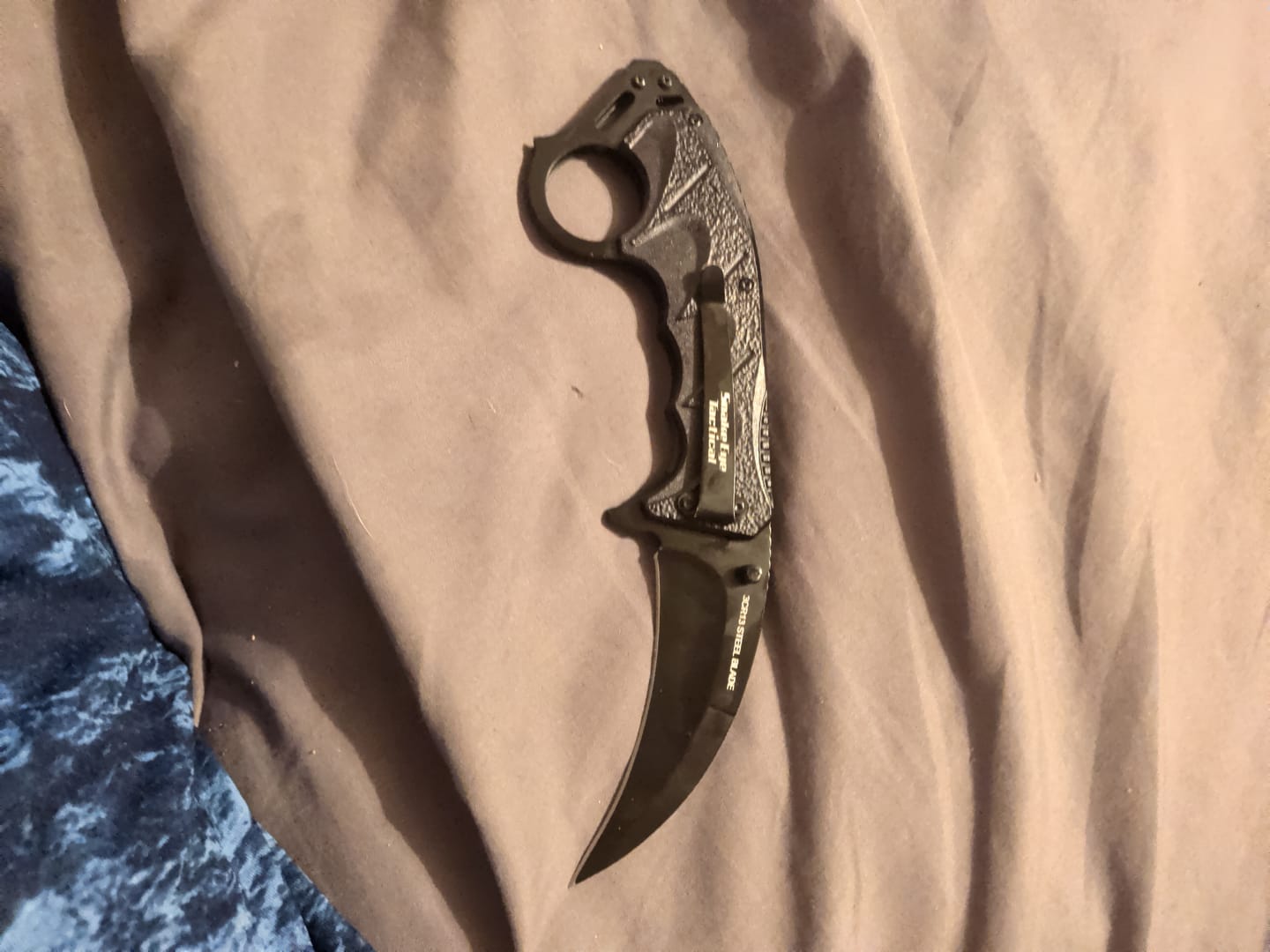 Customer photo review of KARAMBIT MYSTERY BOX™