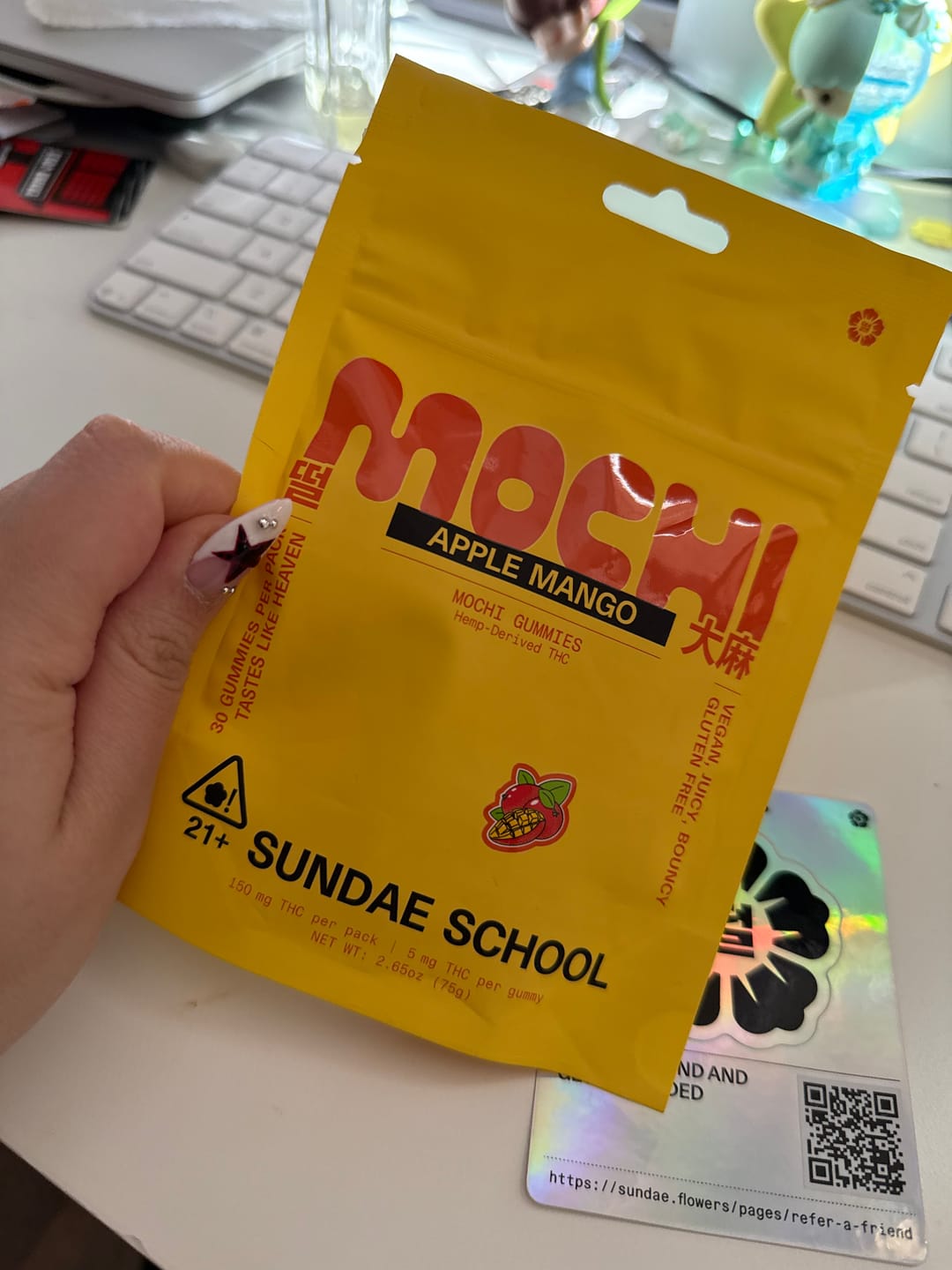 Customer photo review of Apple Mango (10mg) Value Pack