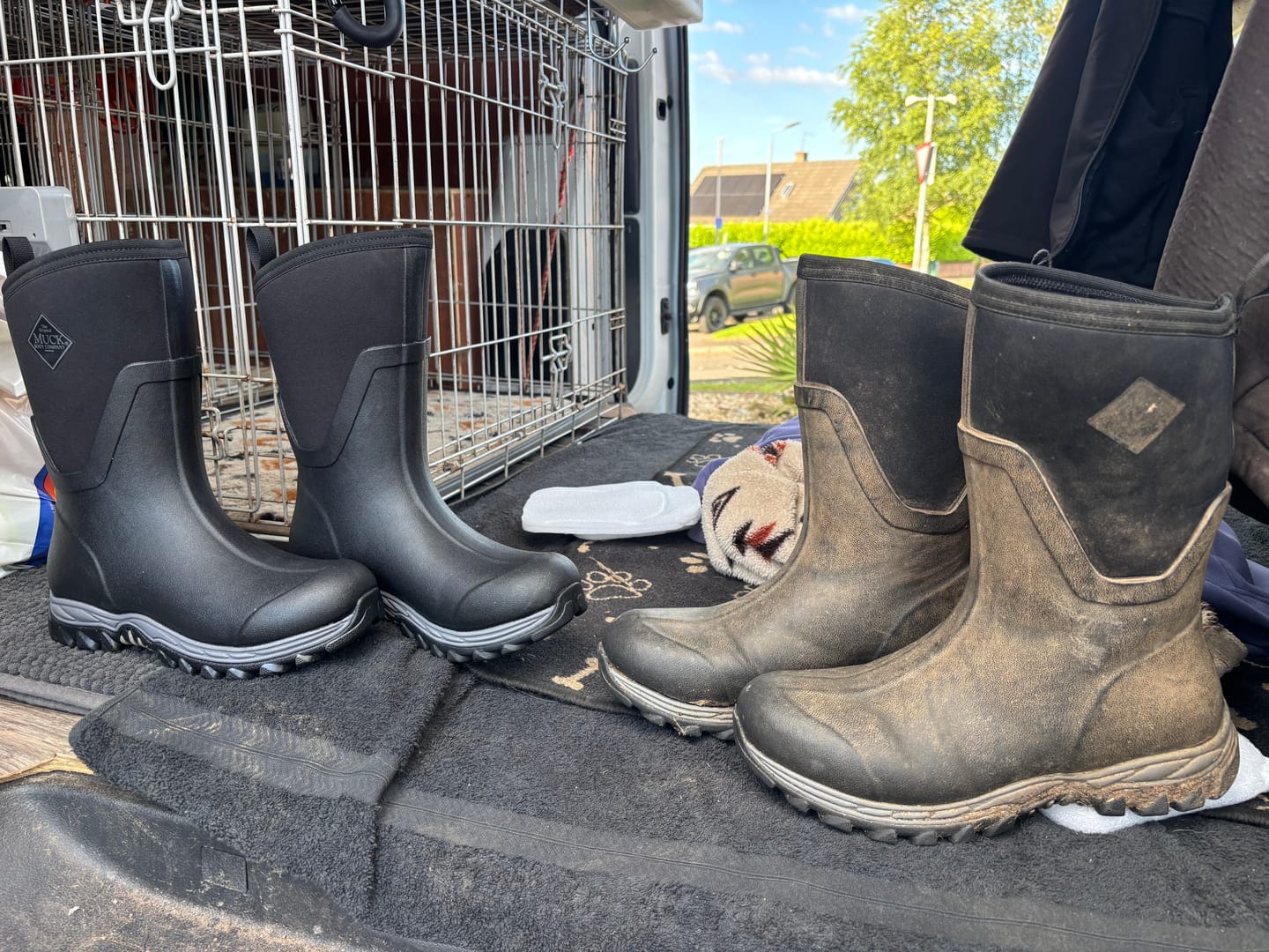 Customer photo review of Women's Arctic Sport II Short Boots