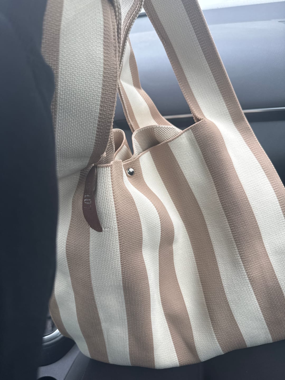 Customer photo review of Shopper Lois mit Streifen beige creme