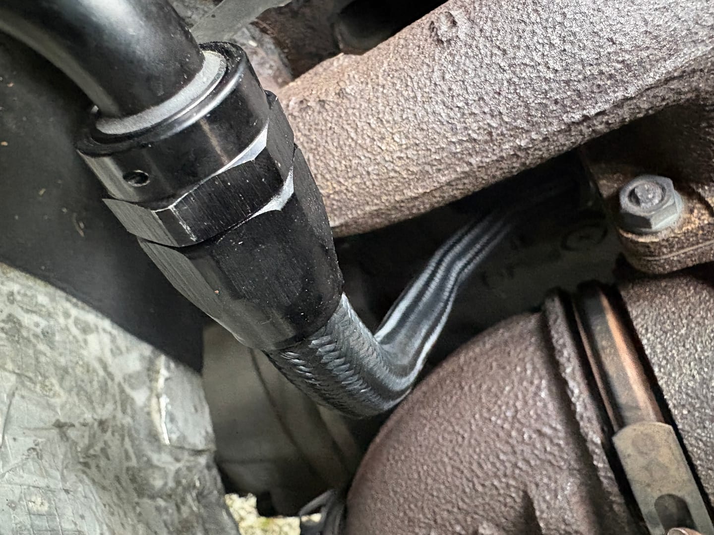 Customer photo review of FSD 2003-2007 Dodge Cummins Heater Hose Kit Black Braided