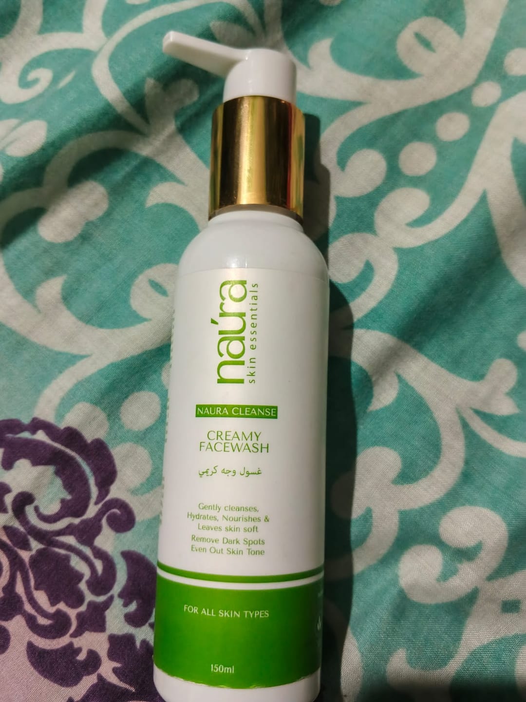 Customer photo review of Naura Cleanse Creamy Facewash 150ml
