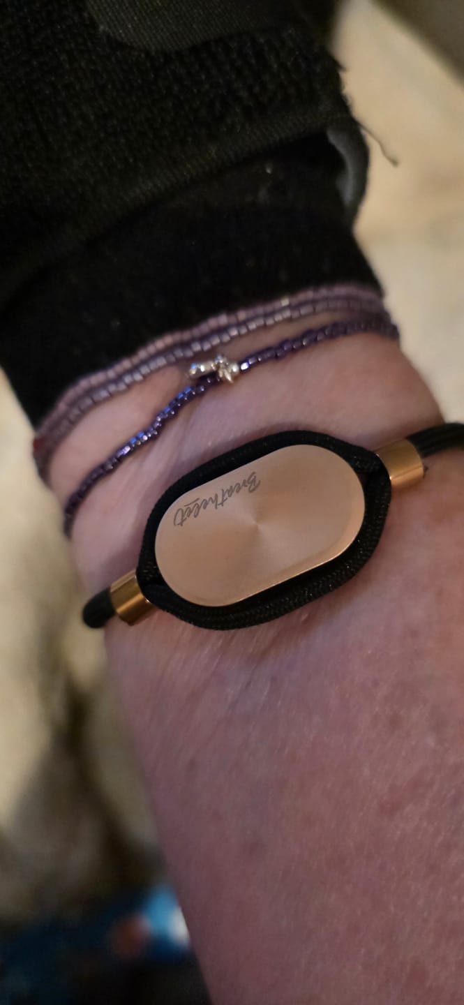 Customer photo review of BREATHELET | Wearable Focus Bracelet – Adjustable Fit – Gentle Vibration Alerts for Calm & Refocus