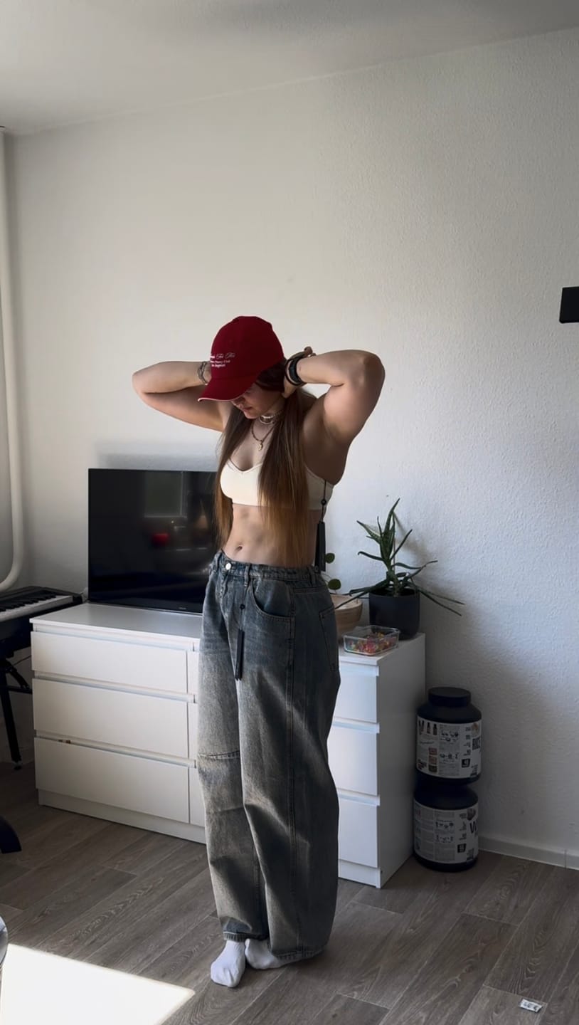 Customer photo review of W2199 - 99 Barrel Jeans