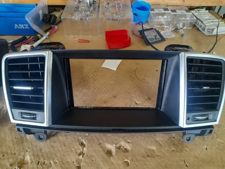 Customer photo review of Mercedes Benz GL/ML/GLE/GLS Class | X166 | 12.3" Linux CarPlay/Android Touchscreen Display | 2011 - 2019