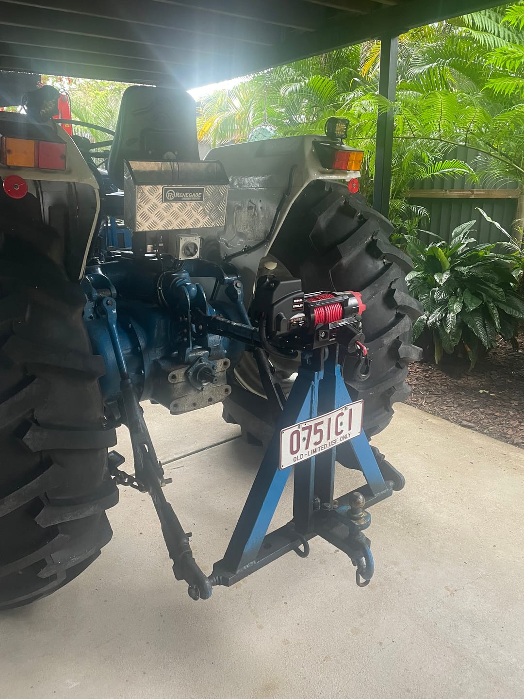 Customer photo review of X-BULL Electric Winch 6000LBS 12V Synthetic Rope Wireless Remote Boat ATV UTV