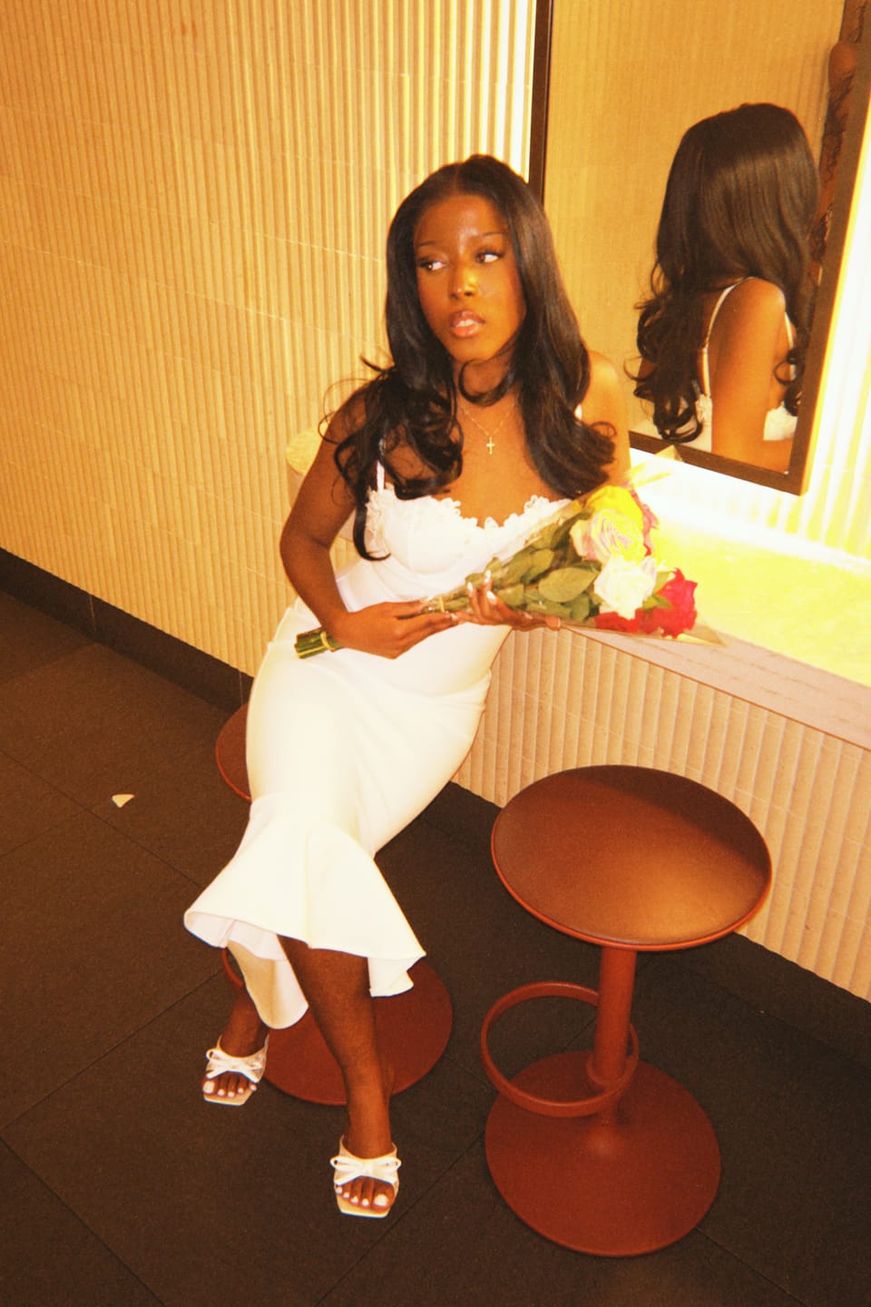 Customer photo review of Outre Perfect Hairline Glueless 13x6 HD Lace Front Wig - KIHARA