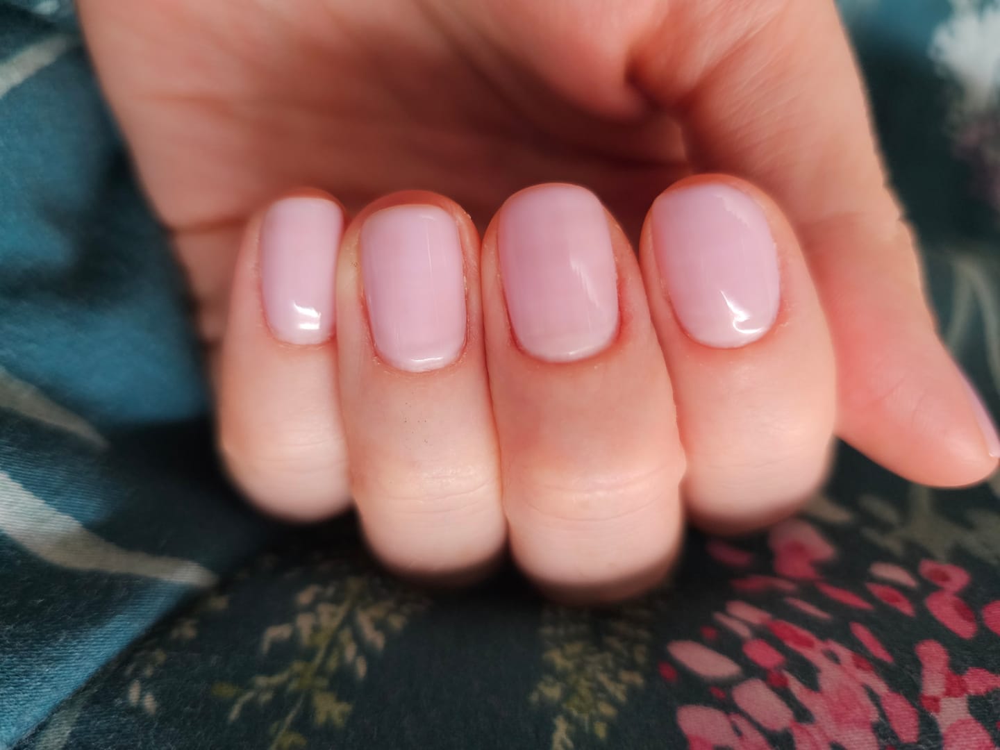 Customer photo review of Semilac Smart Builder 825 Lavender Touch - Builder Gel in a Bottle
