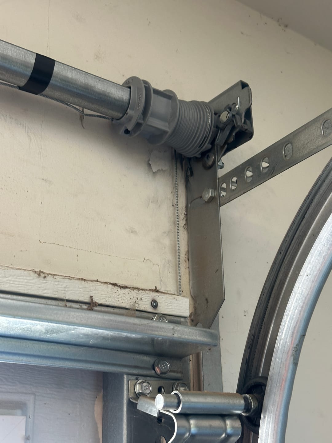 Customer photo review of Torsion Spring ³⁄₃₂" Cables | 8' Doors