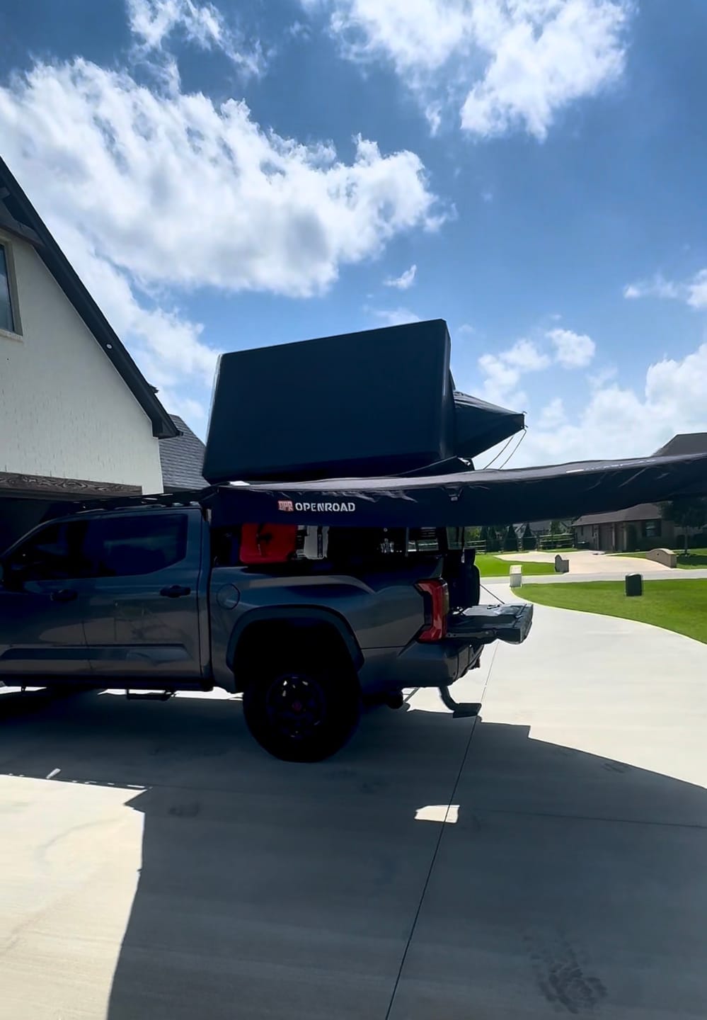 Customer photo review of OPENROAD  270 Free Standing Awning for Camping-Adventure Series