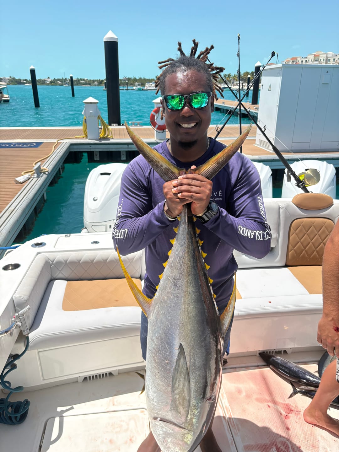Customer photo review of Tuna Magnet – Feathered Trolling Lure for Tuna, Mahi & Pelagic Game Fish