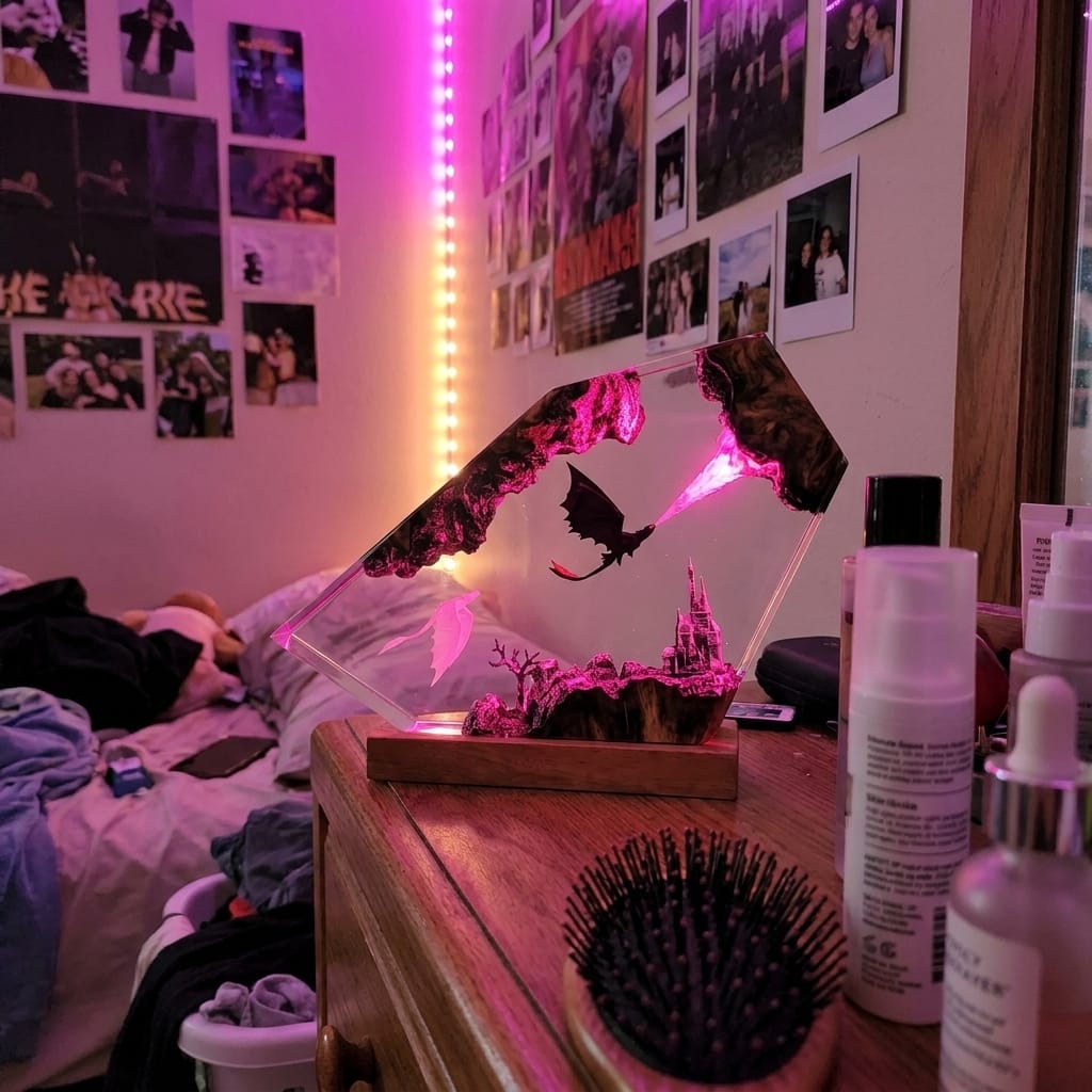 Customer photo review of Dragon Glow - El Yapımı LED Reçine Gece Lambası
