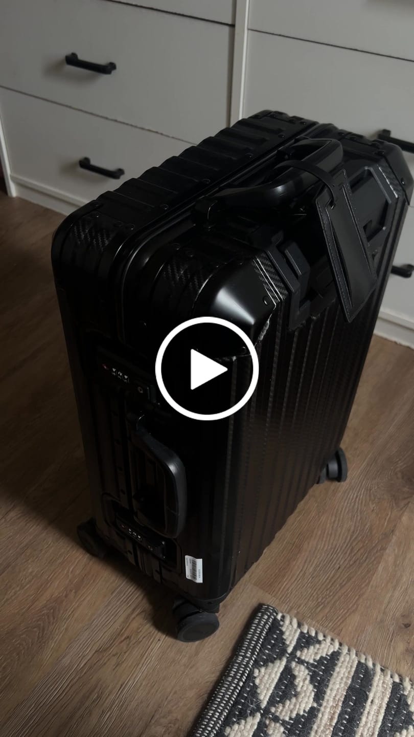 Customer video review of TREVA Aluminum Suitcase Black