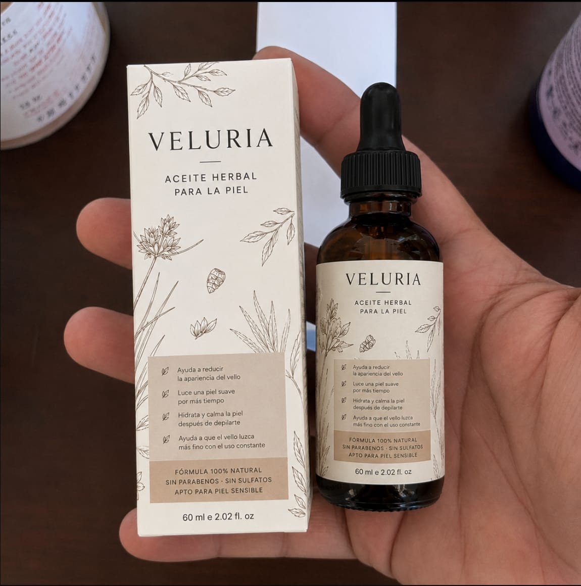 Customer photo review of Aceite Reductor de Vello Facial — Fórmula 100% Natural