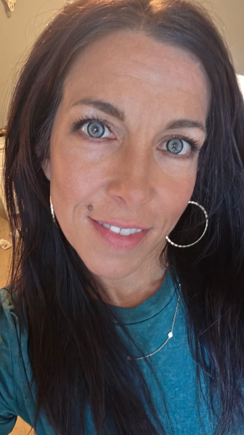 Customer photo review of Aine Swan Lake Blue Prescription Colored Contact Lenses