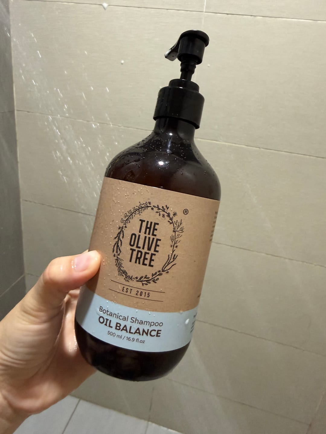 Customer photo review of Oil Balance Shampoo Duo (500ml x 2)